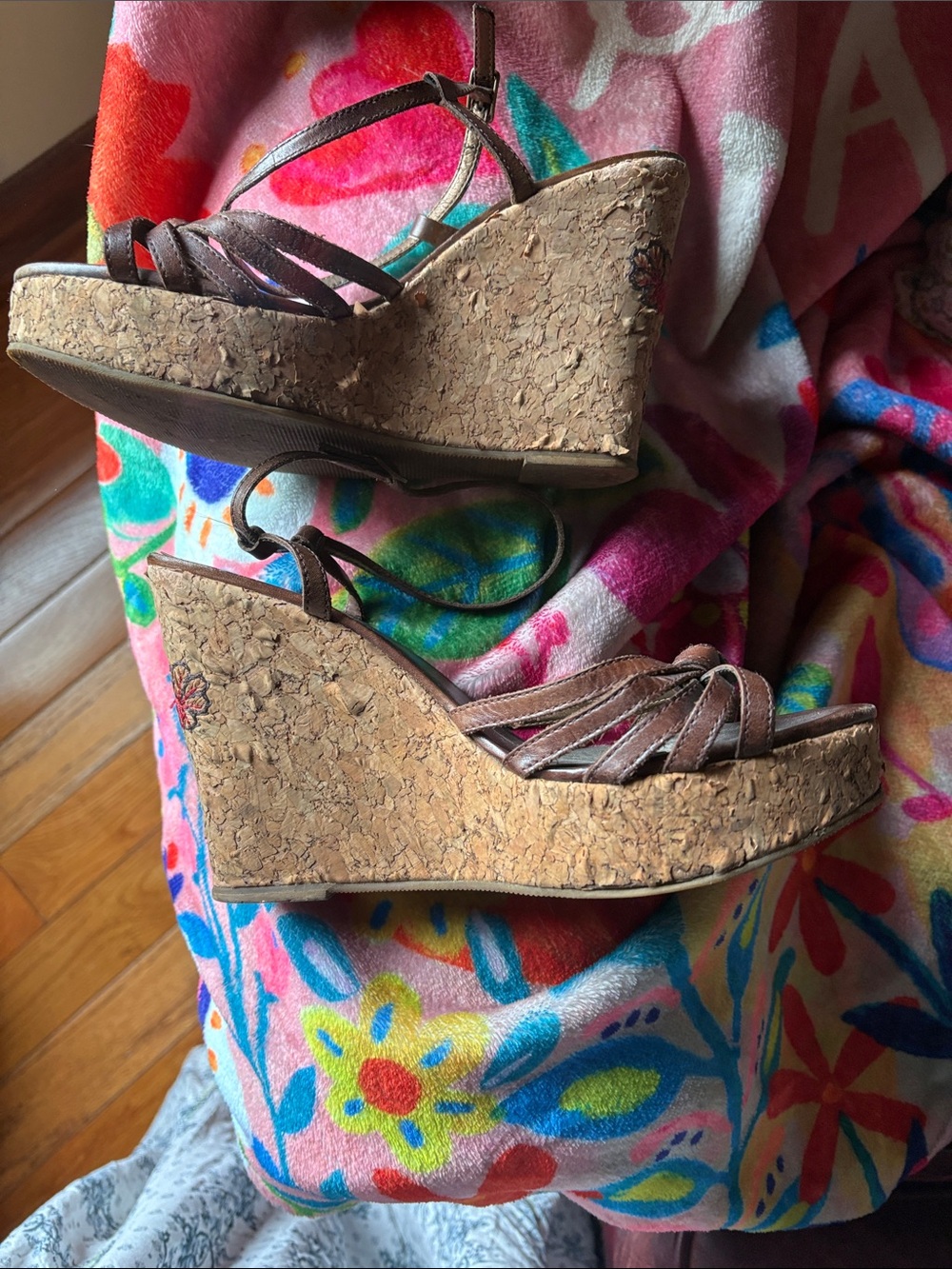 Carlos Santana Vintage Blossom 9m Cork wedge sandle Floral Embroidered - Picture 2 of 4
